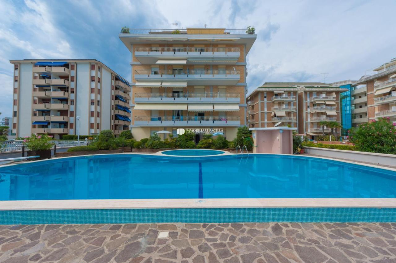 Residence Solmare Immobiliare Pacella Lido di Jesolo Zewnętrze zdjęcie