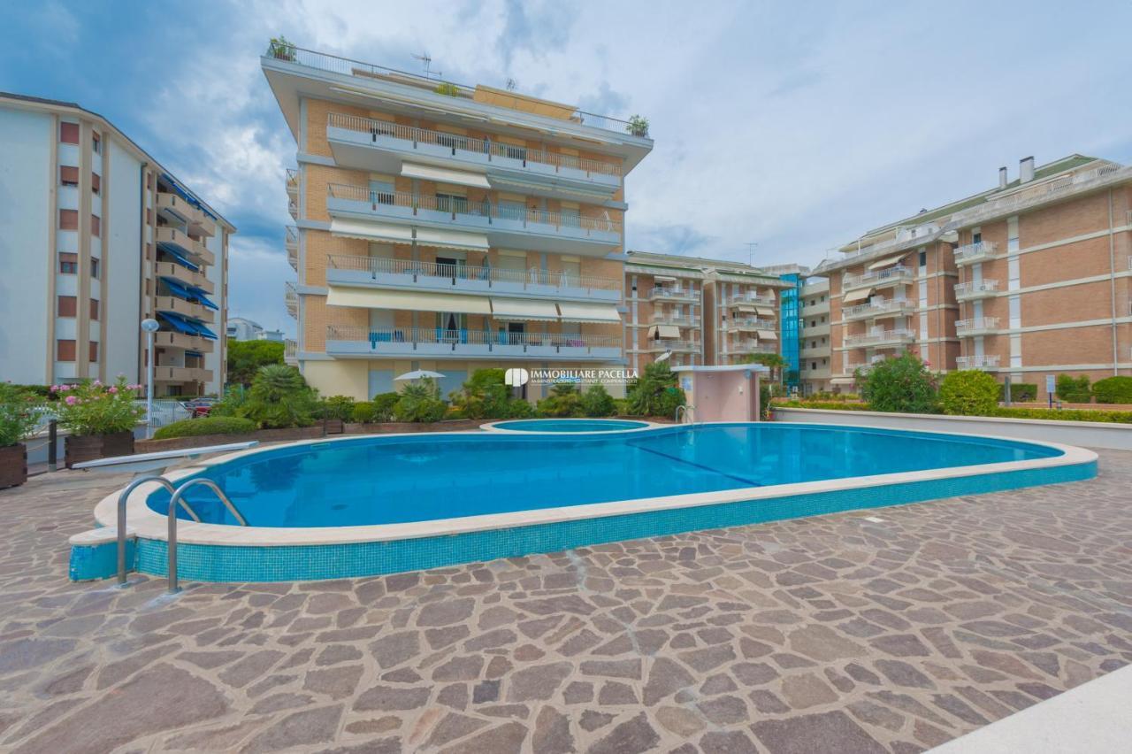 Residence Solmare Immobiliare Pacella Lido di Jesolo Zewnętrze zdjęcie